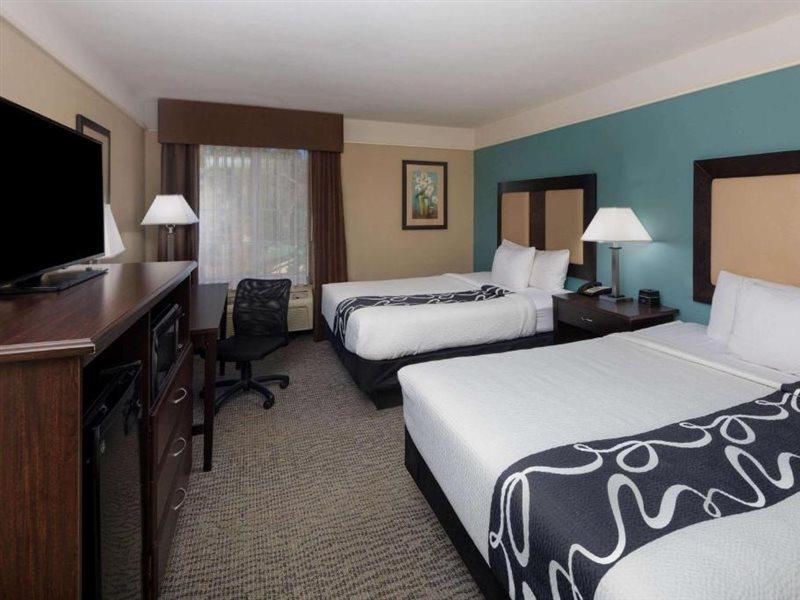 La Quinta By Wyndham Savannah Airport - Pooler Exterior photo