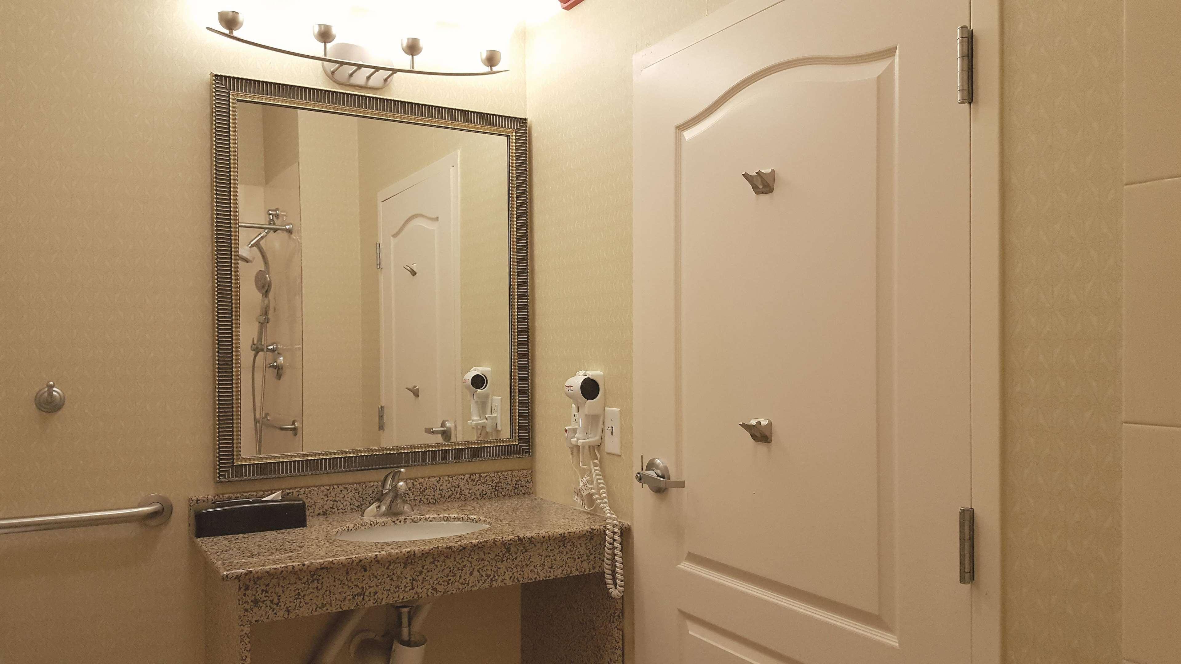 La Quinta By Wyndham Savannah Airport - Pooler Exterior photo