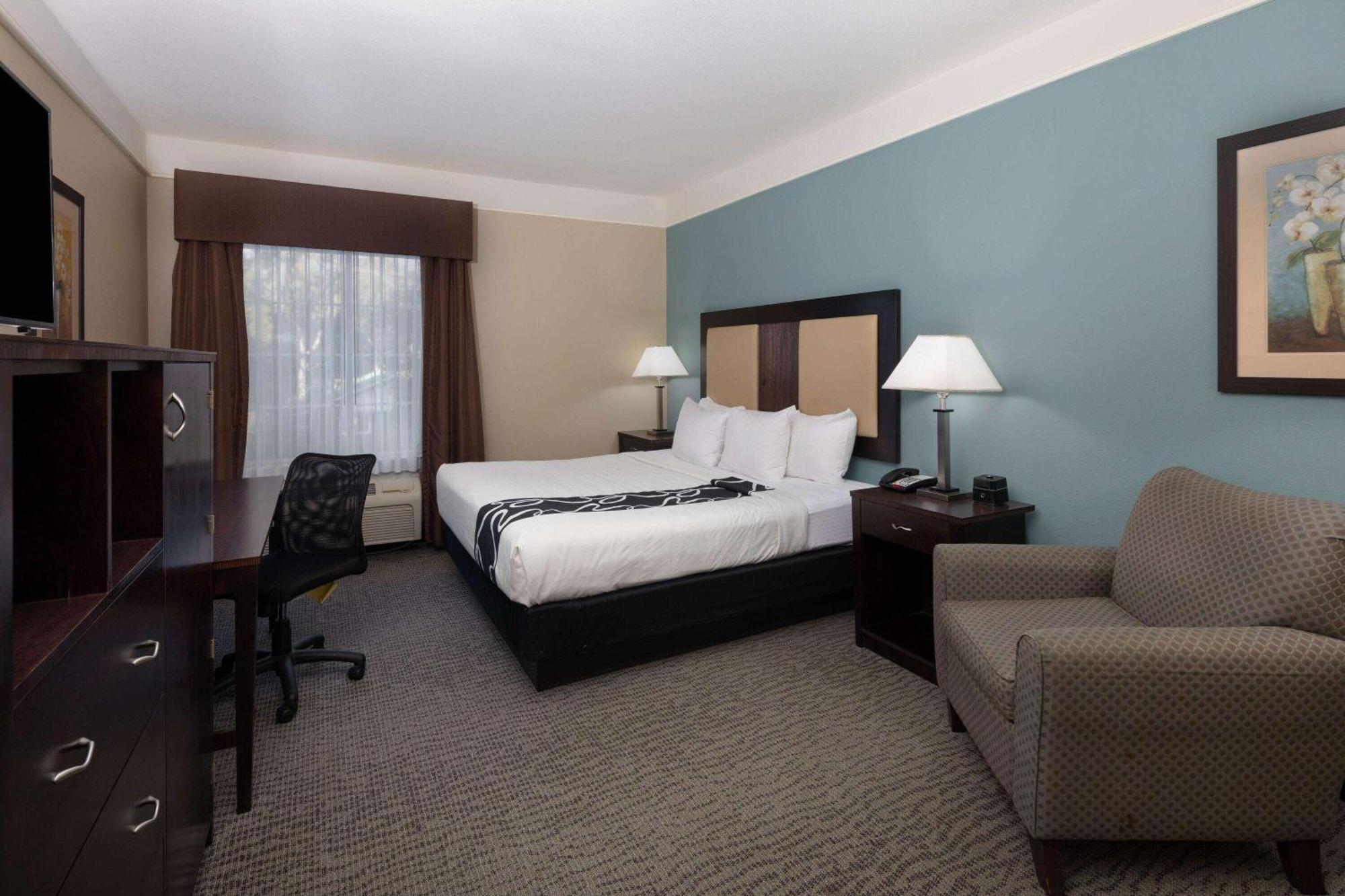 La Quinta By Wyndham Savannah Airport - Pooler Exterior photo